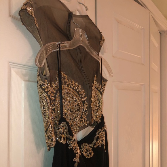 Two piece embroidered prom dress from David Bridal - Picture 5 of 8